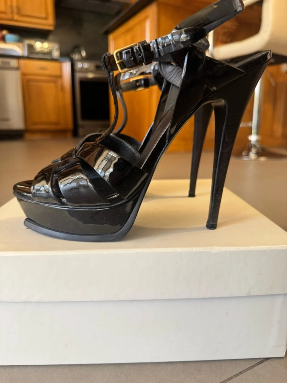 Saint Laurent Tribute Platform Sandals Black Patent Size 9 - Picture 3 of 7